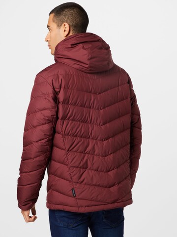 JACK WOLFSKIN - Chaqueta de montaña 'Fairmont' en rojo