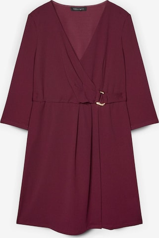 Fiorella Rubino - Vestido en rojo: frente