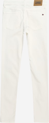 TOMMY HILFIGER Slimfit Jeans 'Nora' in Wit