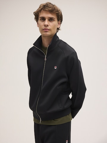 FILA - Sudadera con cremallera 'CAVALESE regular track jacket' en negro: frente