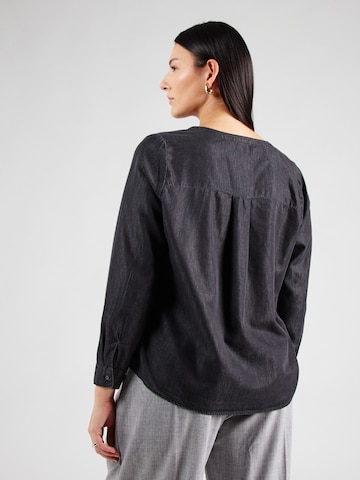 ONLY Carmakoma - Blusa 'CARSEMA' en negro