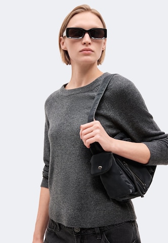 QS - Jersey en gris