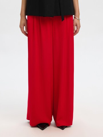 Wide leg Pantaloni di SELECTED in rosso: frontale