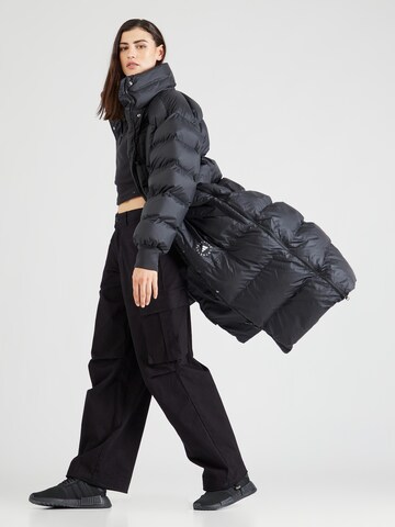 Cappotto invernale 'TrueNature' di ADIDAS BY STELLA MCCARTNEY in nero