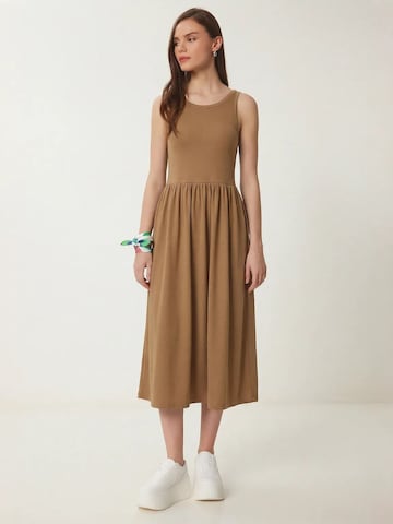 Robe Happiness İstanbul en marron : devant