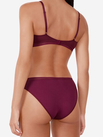 ETAM Panty 'Happily We Care' in Red