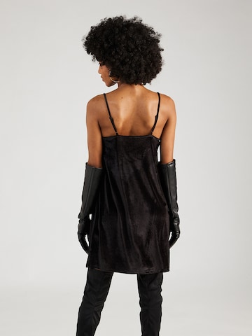 Robe Monki en noir