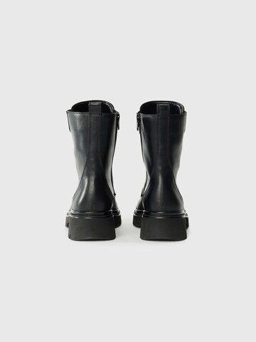 GABOR Ankle Boots in Black