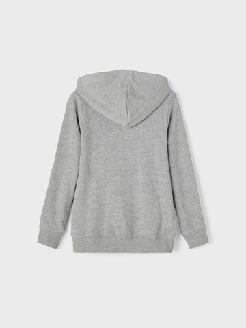 NAME IT - Sudadera con cremallera en gris