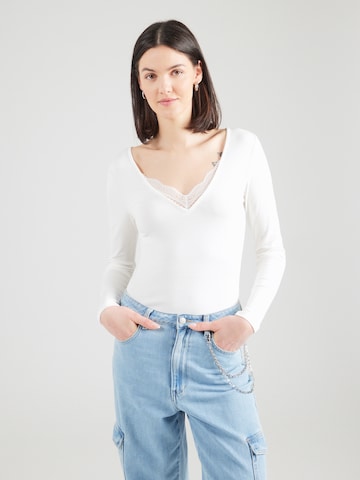 T-shirt 'Christina' ABOUT YOU en blanc : devant