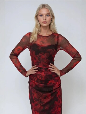 Hiccup - Vestido em vermelho