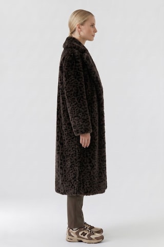 OUI Wintermantel in Bruin