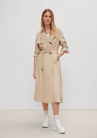 comma casual identity Between-Seasons Coat in Beige: front