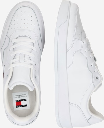 Baskets basses 'Retro Essential' Tommy Jeans en blanc