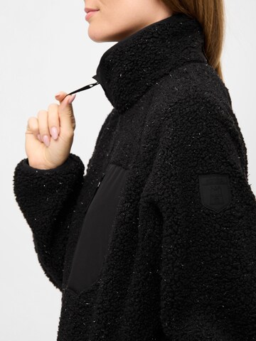 Derbe Fleece Jacket in Black