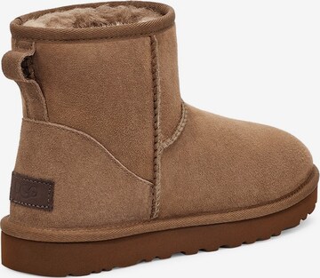 UGG - Botas de neve em castanho