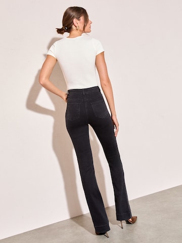 évasé Jean Friends Like These en noir