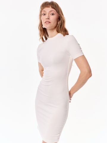 Robe 'Carlo' mandragora en beige