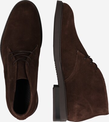 SELECTED HOMME أحذية Chukka 'BLAKE' بلون بني