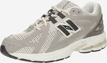 new balance Tennarit '1906' värissä beige: etupuoli