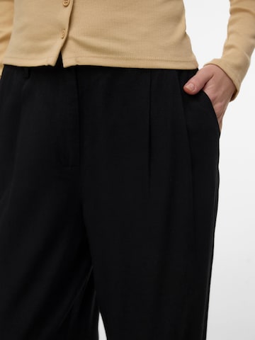 VERO MODA - Pierna ancha Pantalón plisado 'VMMymilo' en negro