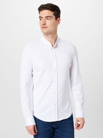 Coupe slim Chemise 'Tarok' DRYKORN en blanc : devant