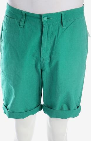 VANS Shorts in 32 in Green: front