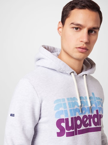 Superdry Sweatshirt in Grau