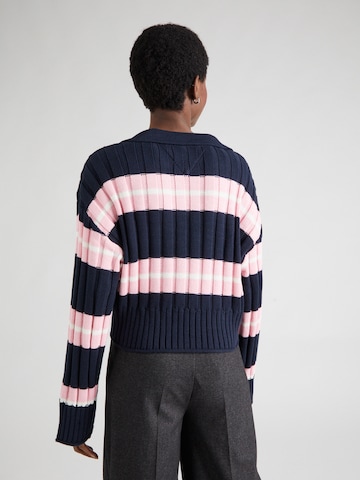 Tommy Jeans Pullover i blå