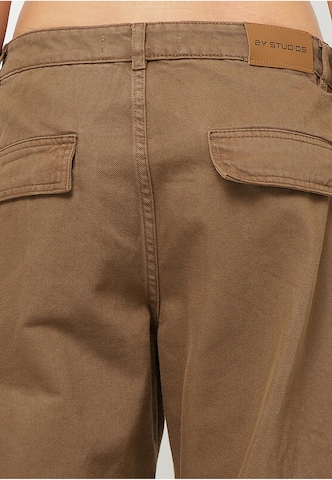 2Y Studios Loosefit Cargohose 'Wega' in Braun