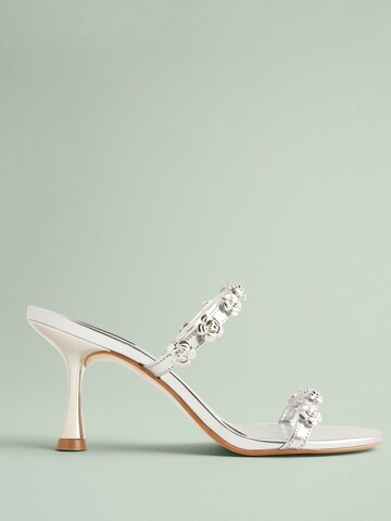 Next Muiltjes 'Tabitha Simmons x Next Flora' in Zilver