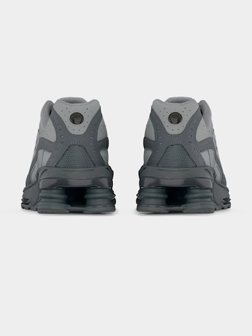 Baskets basses 'SHOX RIDE 2' Nike Sportswear en gris