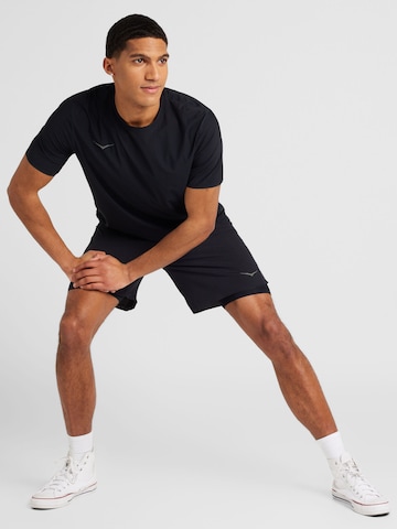 Hoka One One Funktionsshirt 'AIROLITE' in Schwarz