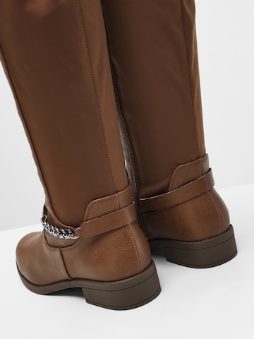 bonprix Stiefel in Braun