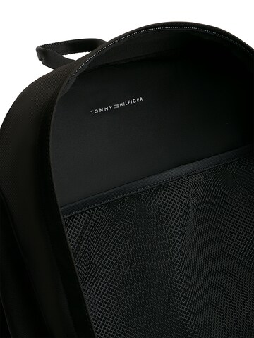 TOMMY HILFIGER Rugzak 'Essential' in Zwart