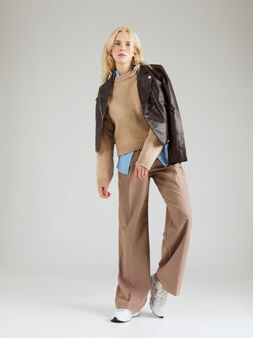 ABOUT YOU Sweater in Beige