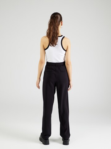 VERO MODA Loose fit Pleat-Front Pants 'ELSA' in Black