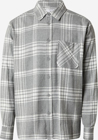 DAN FOX APPAREL Рубашка 'Janosch' в Серый: спереди