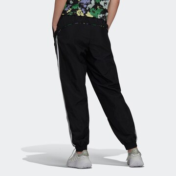 Effilé Pantalon ADIDAS ORIGINALS en noir