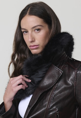 KOROSHI Übergangsjacke in Rot