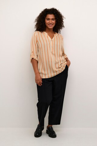 Camicia da donna 'Sida' di KAFFE CURVE in beige