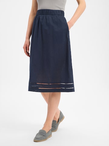 Marie Lund Skirt in Blue: front