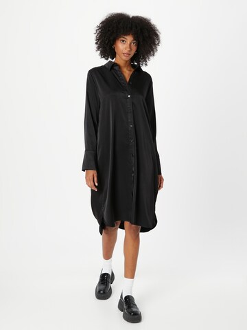 Robe-chemise 'JIMSA' b.young en noir : devant