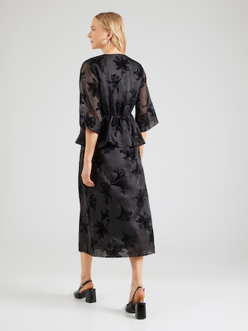 YAS Jurk 'YASLINGU' in Zwart