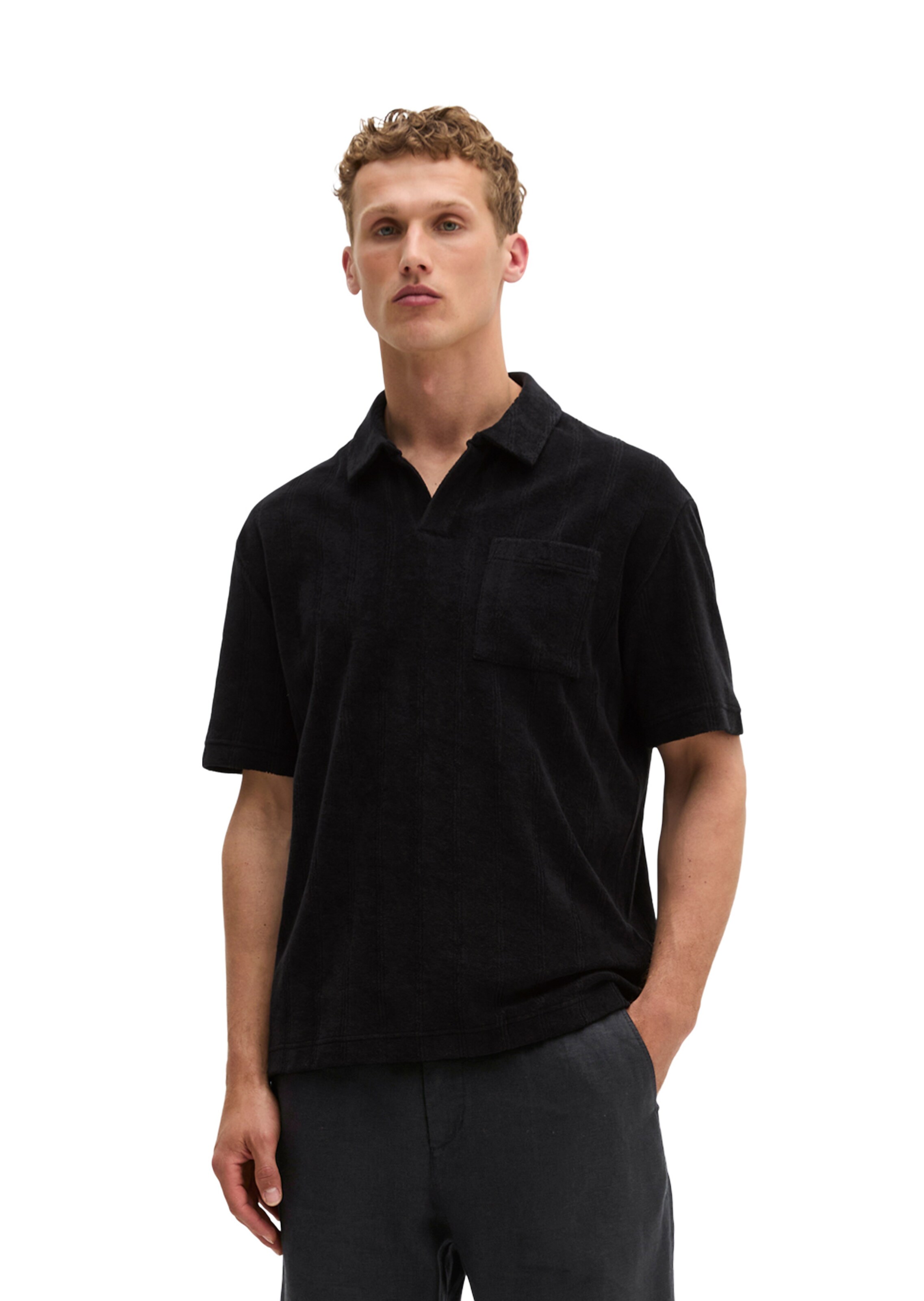 T-Shirt Marc O'Polo en noir : devant