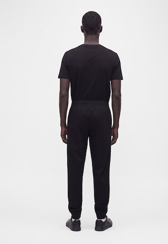 EA7 Emporio Armani Byxa 'VISIBILITY' i svart: baksida