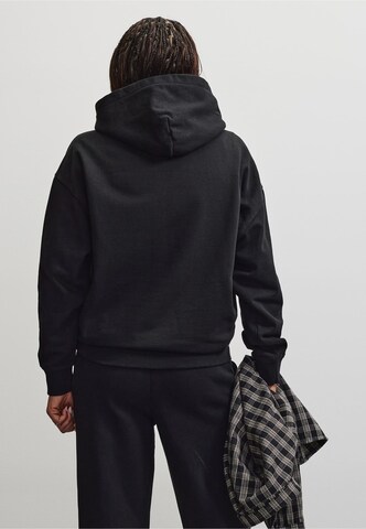 Sweat-shirt 'Clarita' Pegador en noir