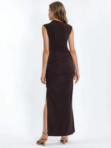 Hiccup Kleid in Braun