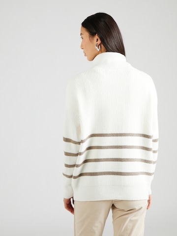 ZABAIONE Sweater 'Nadia' in White