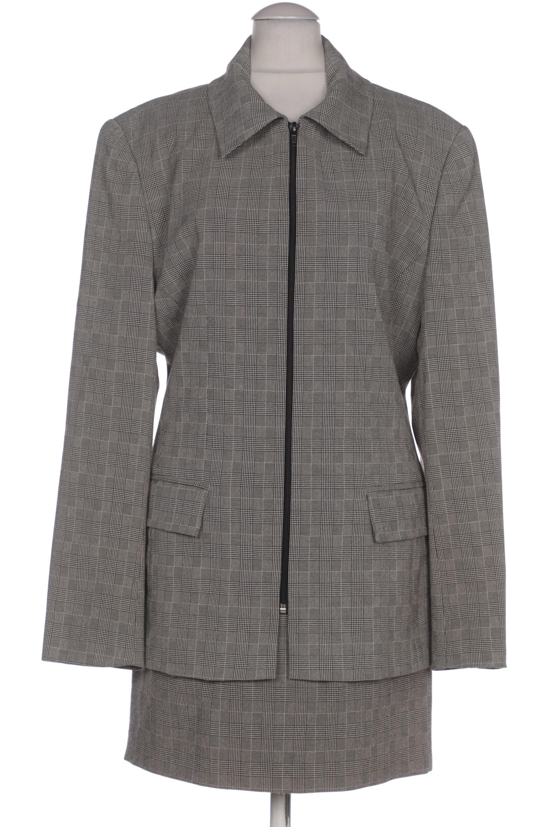 TRIANGLE Anzug oder Kombination L in Grau: Vorderseite